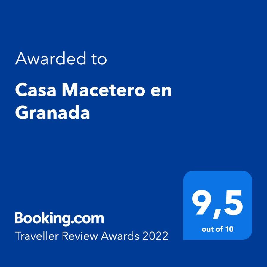 Casa Macetero En Rumah desa Granada